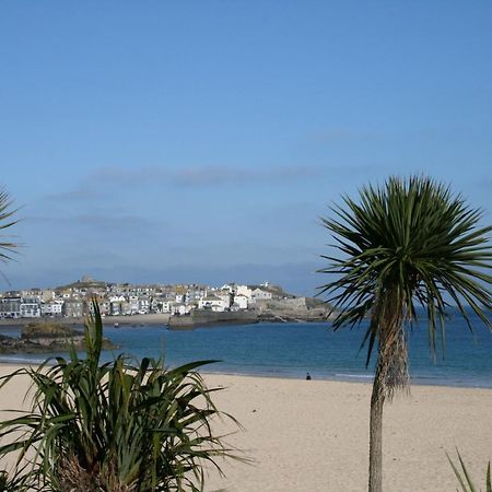 Coast Accommodation St Ives エクステリア 写真